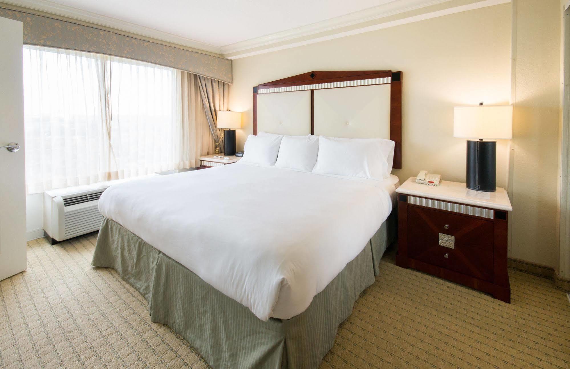 Ac Hotel By Marriott Orlando Lake Buena Vista Bagian luar foto